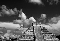 Pyramid De Kukulcan